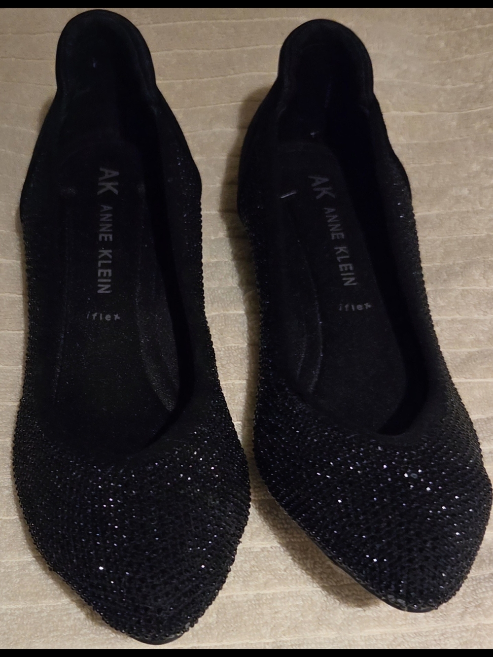 Anne Klein iFlex Black Rhinestone Flat Shoes Women’s Size 10 NEW Retail $79